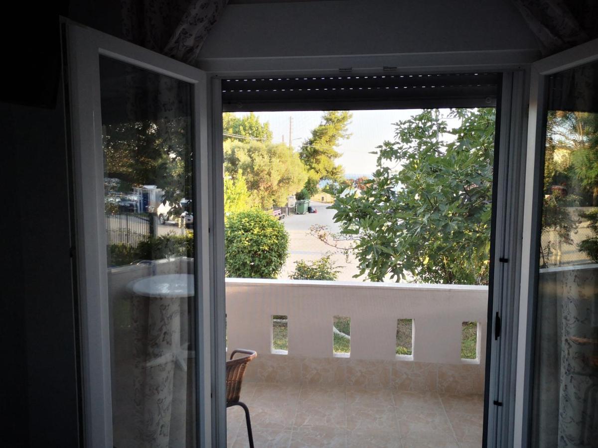 Ferienwohnung Irina Haus Gerakini Exterior foto