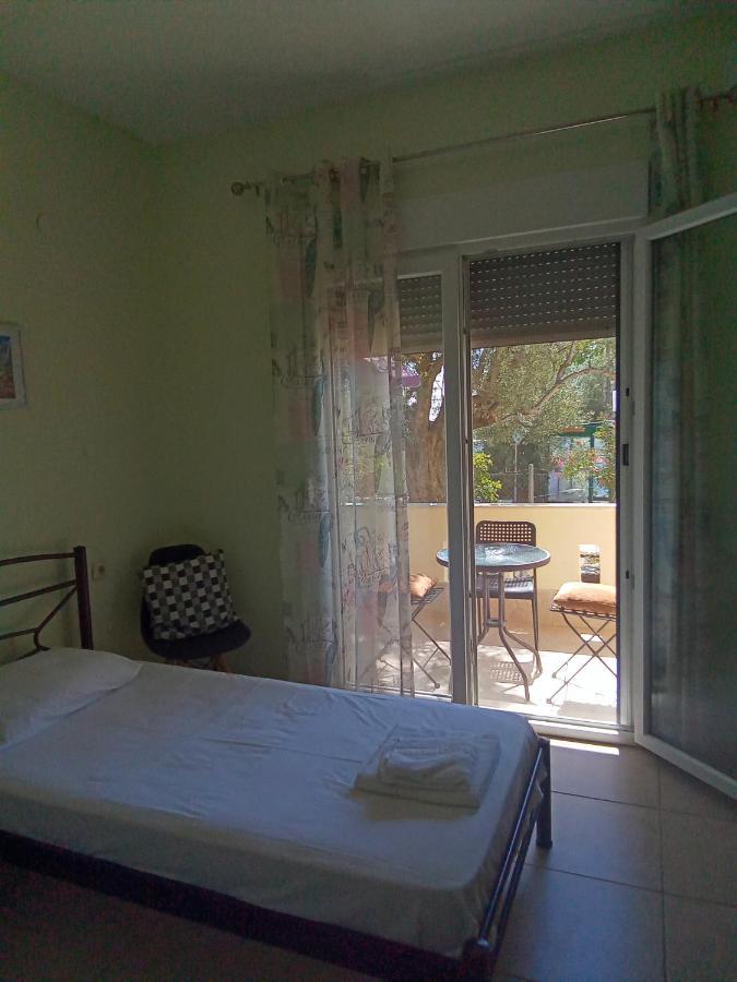 Ferienwohnung Irina Haus Gerakini Exterior foto
