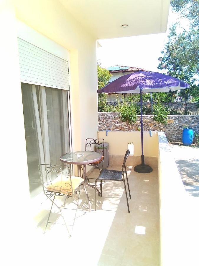 Ferienwohnung Irina Haus Gerakini Exterior foto